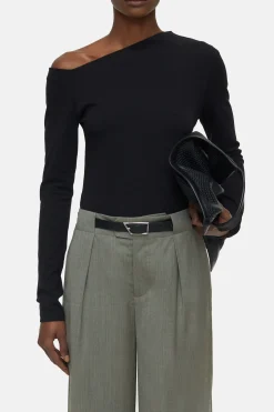 CLOSED T-Shirts>Asymmetrische Lange Mouw Zwart