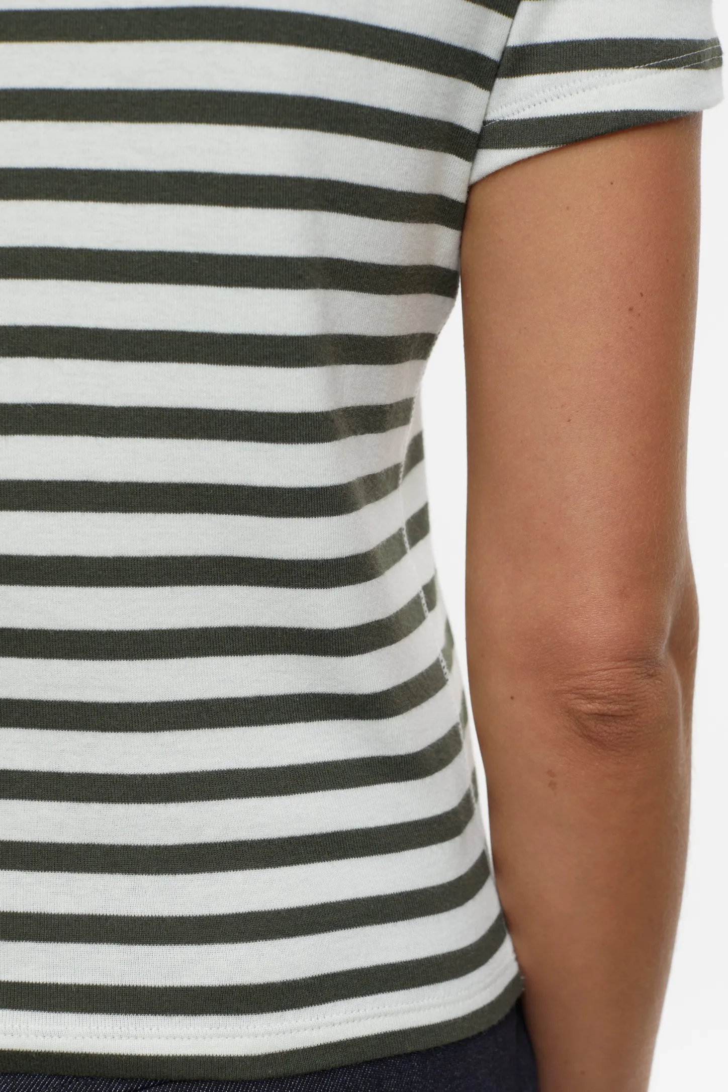 CLOSED T-Shirts>Gestreept T-Shirt Groen Onkruid