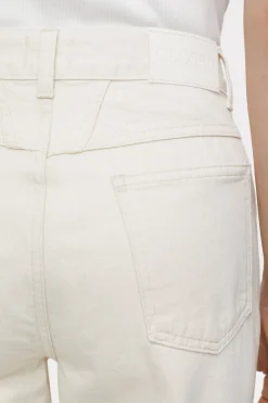 CLOSED Jeans><noscript><img width=