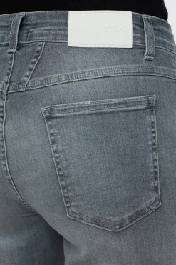 CLOSED Eco-Denim><noscript><img width=
