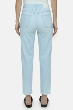 CLOSED Jeans><noscript><img width=