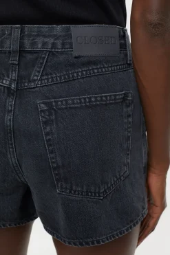 CLOSED Korte Broek><noscript><img width=