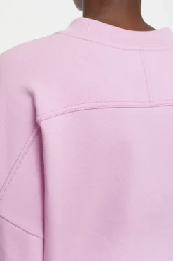 CLOSED Sweatshirts><noscript><img width=