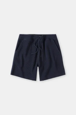 CLOSED Korte Broek><noscript><img width=