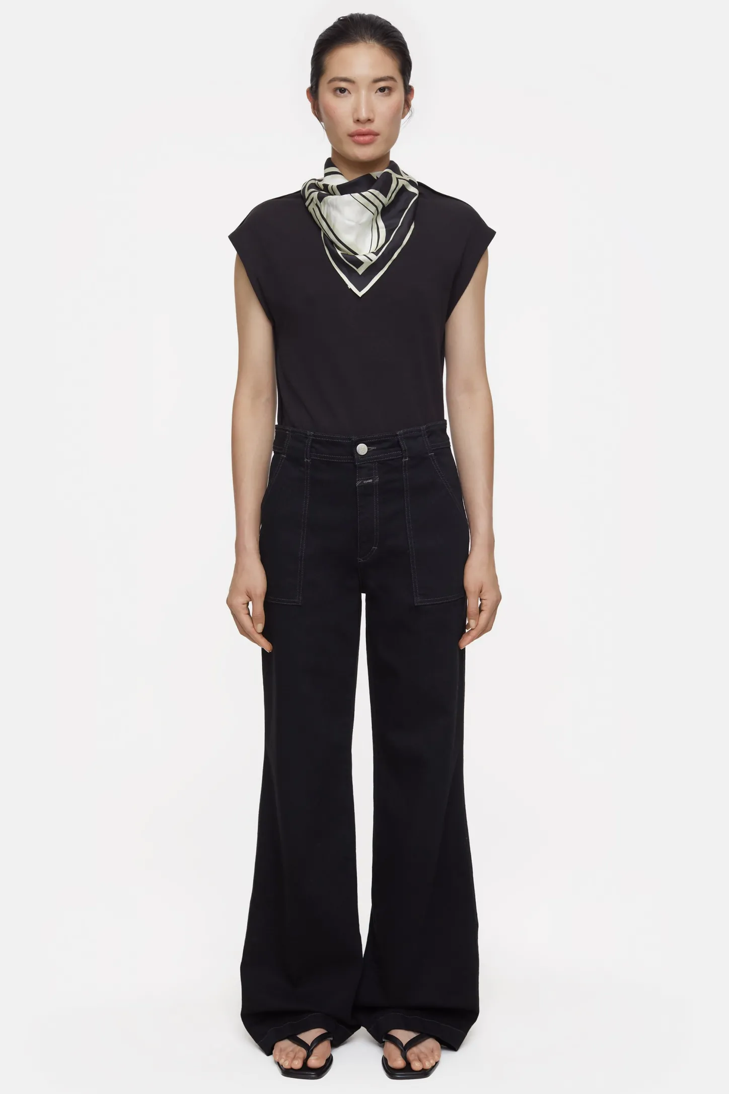 CLOSED T-Shirts>Mouwloze Top Zwart