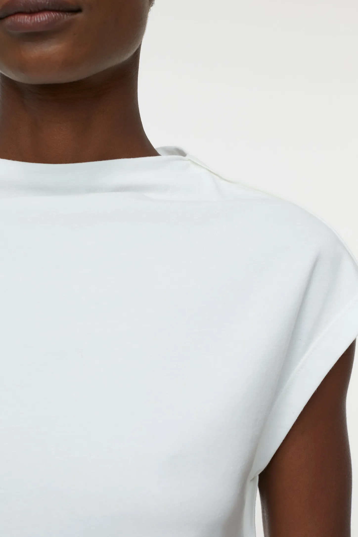 CLOSED T-Shirts>Mouwloze Top Ivoor