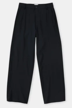 CLOSED Broek><noscript><img width=