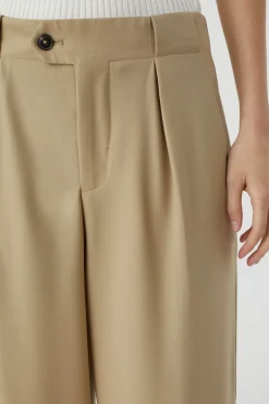 CLOSED Broek><noscript><img width=