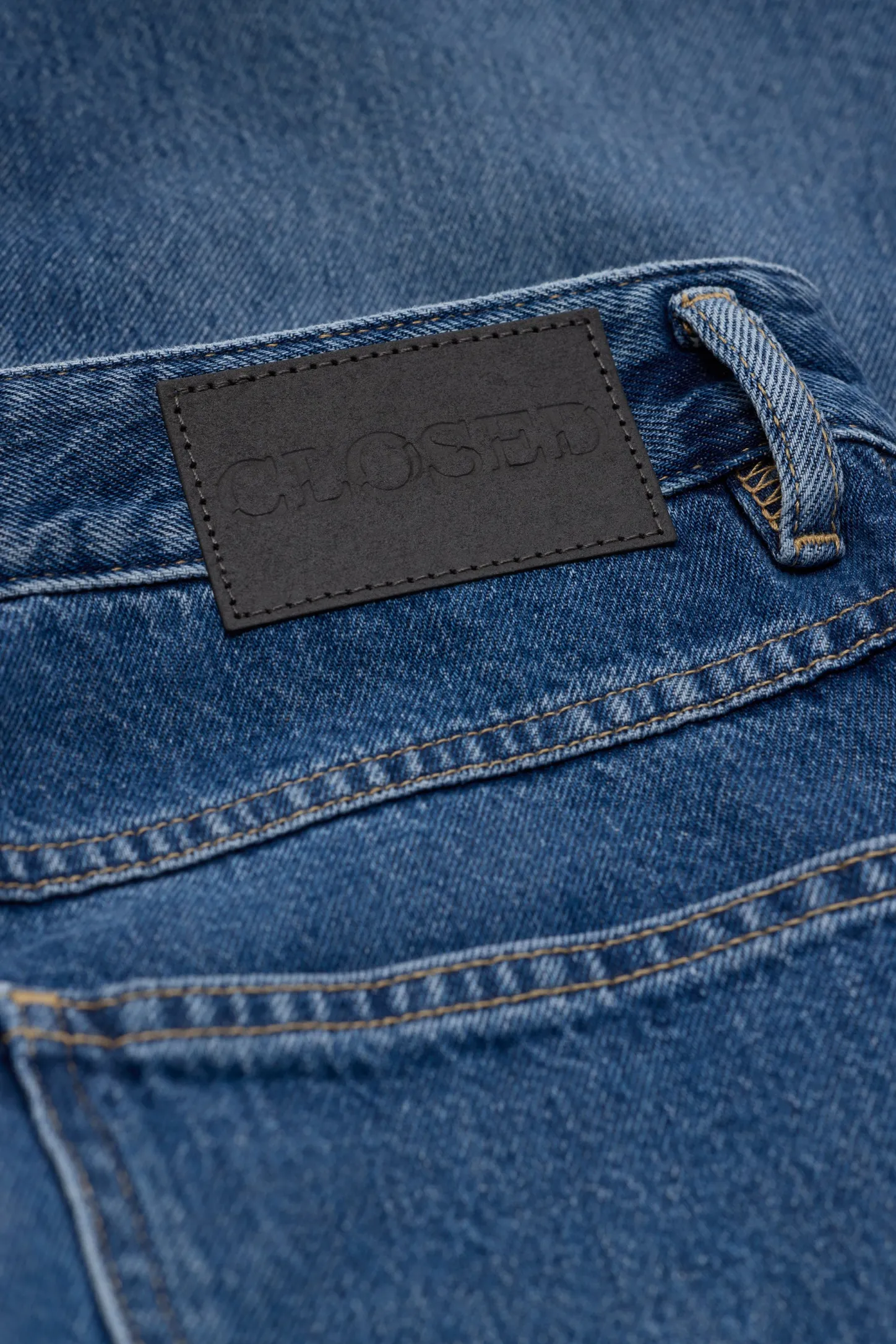 CLOSED Ontspannend>Relaxte Jeans - Stijlnaam X-Lent Tapered Midden Blauw