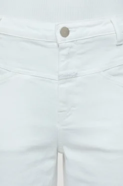 CLOSED Eco-Denim><noscript><img width=
