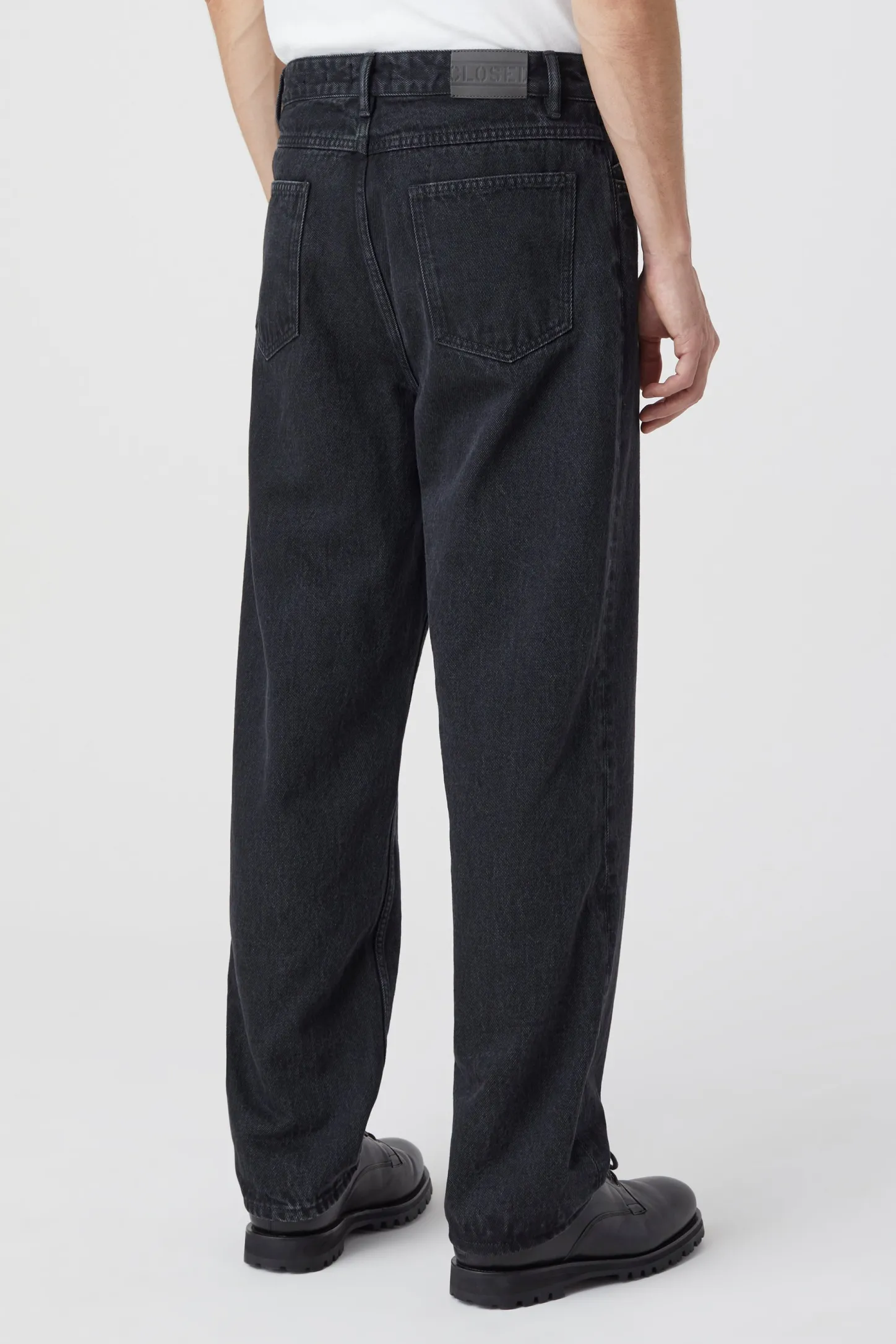 CLOSED Zwarte Broek>Relaxte Jeans - Stijlnaam Springdale Relaxed Zwartzwart