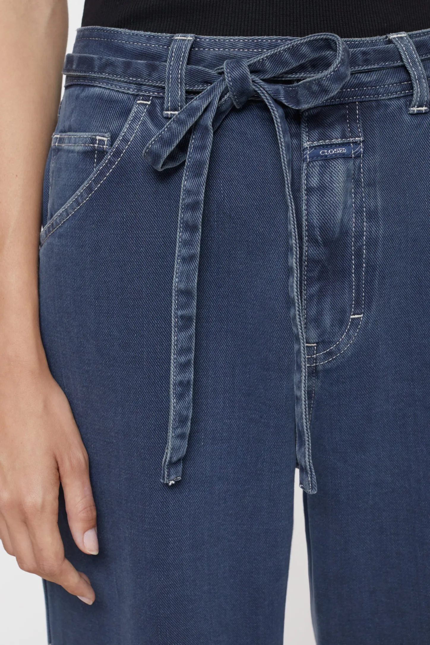 CLOSED Vintage Wasbeurten>Relaxte Jeans - Stijlnaam Neige Donkerblauw