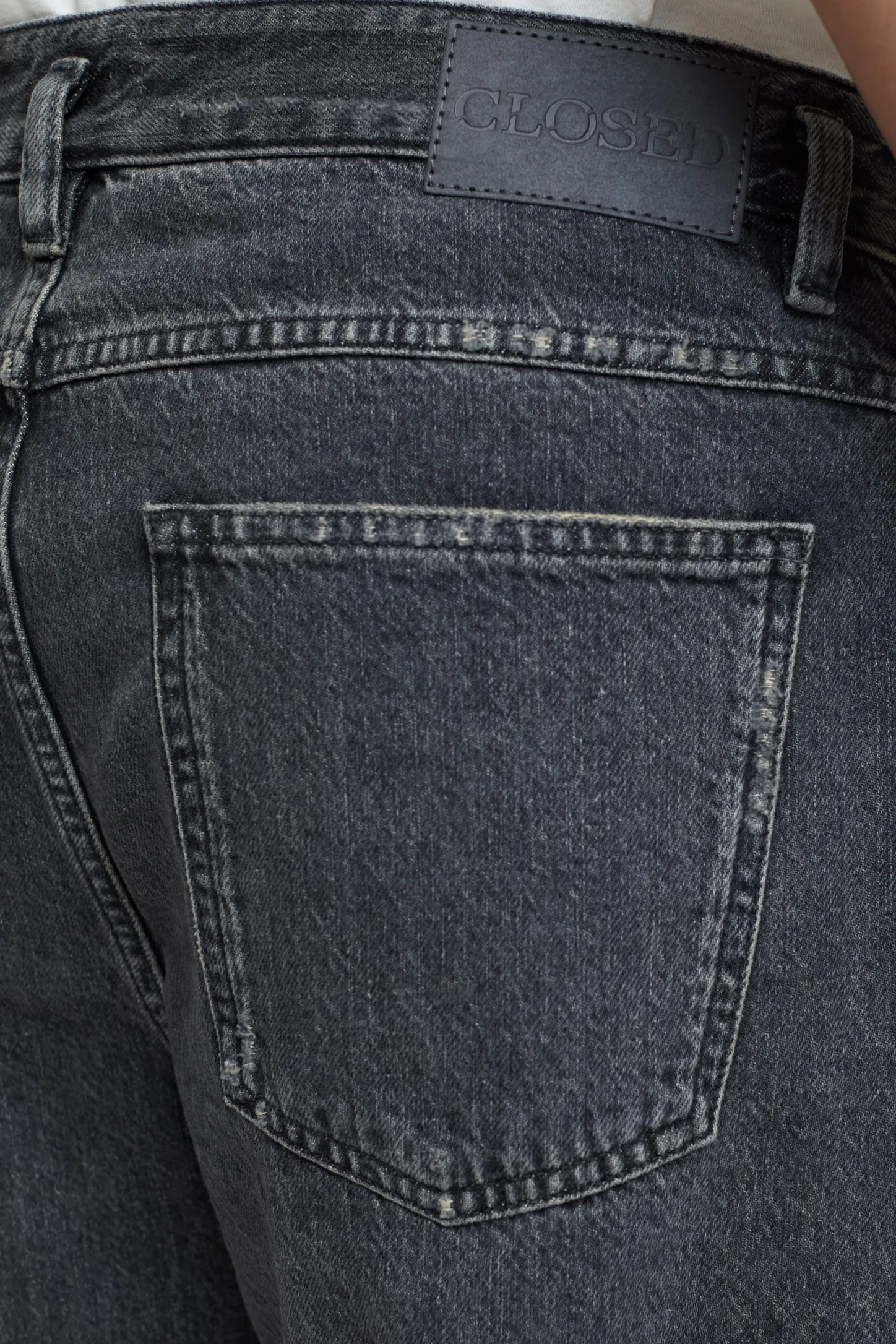 CLOSED Grijze Spijkerbroek>Relaxte Jeans - Stijlnaam X-Lent Tapered Donker Grijs