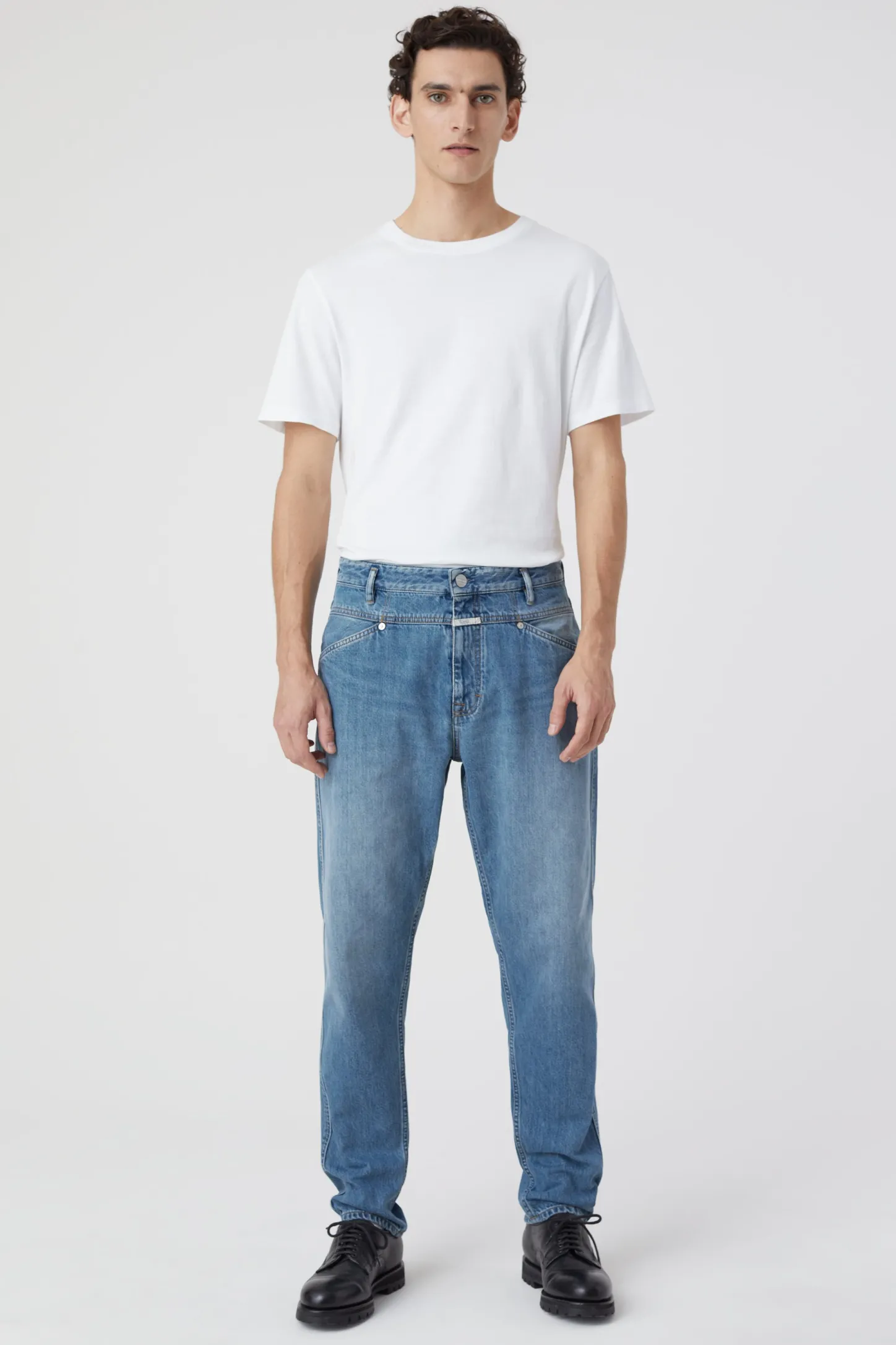 CLOSED Blauwe Spijkerbroek>Relaxte Jeans - Stijlnaam X-Lent Tapered Midden Blauw