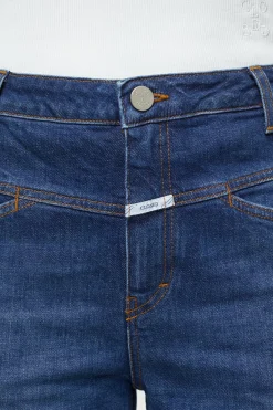 CLOSED Jeans><noscript><img width=