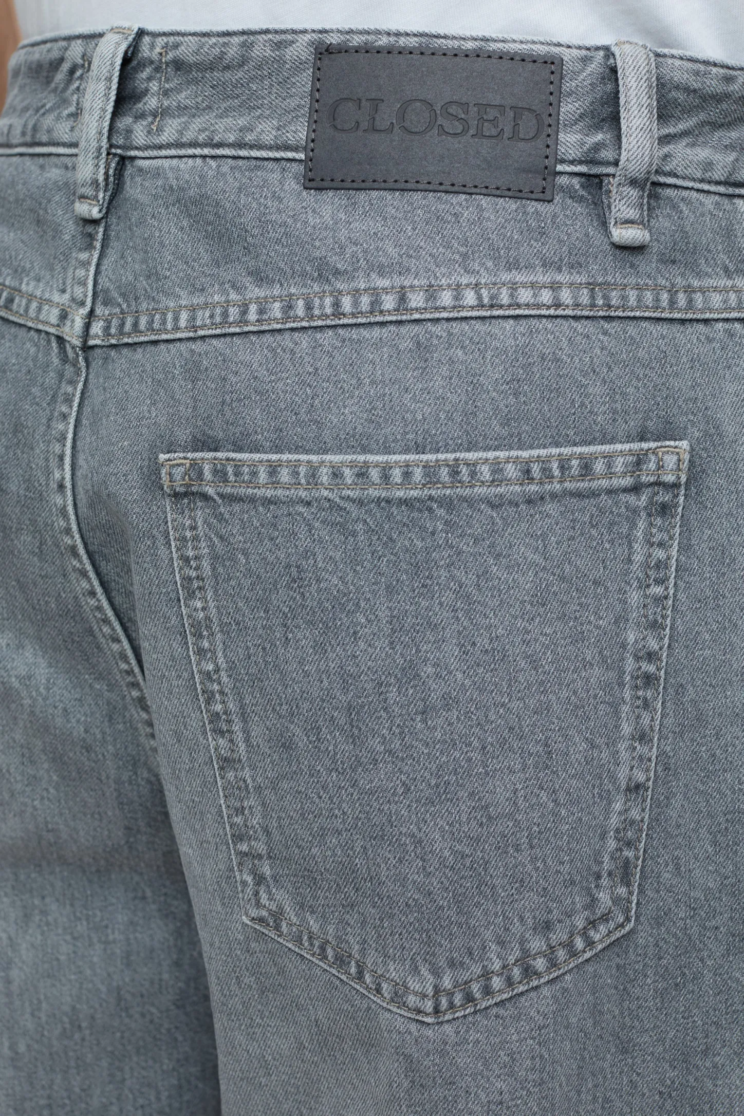 CLOSED Eco-Denim>Relaxte Jeans - Stijlnaam Springdale Relaxed Midden Grijs