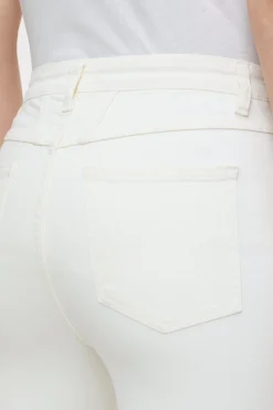 CLOSED Jeans><noscript><img width=