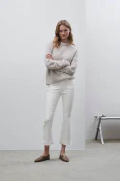 CLOSED Jeans><noscript><img width=