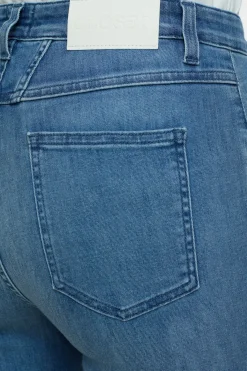 CLOSED Jeans><noscript><img width=