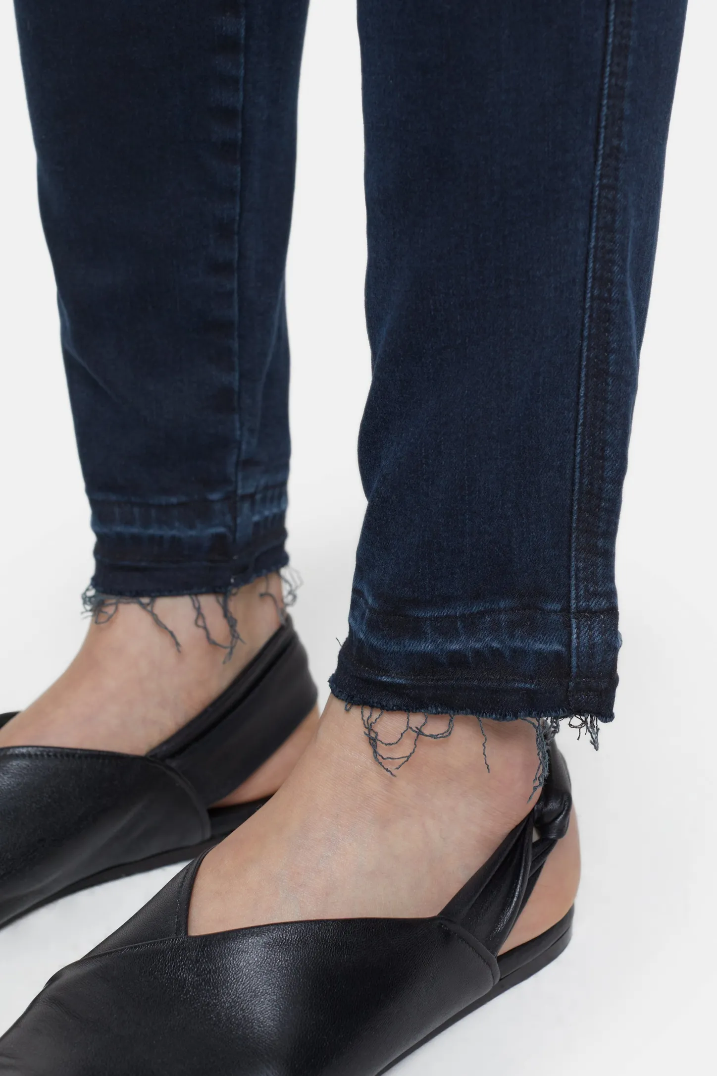 CLOSED X-Pocket-Familie>Skinny Jeans - Stijlnaam Skinny Pusher Blauw Zwart