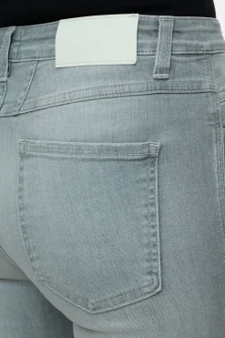 CLOSED Jeans><noscript><img width=