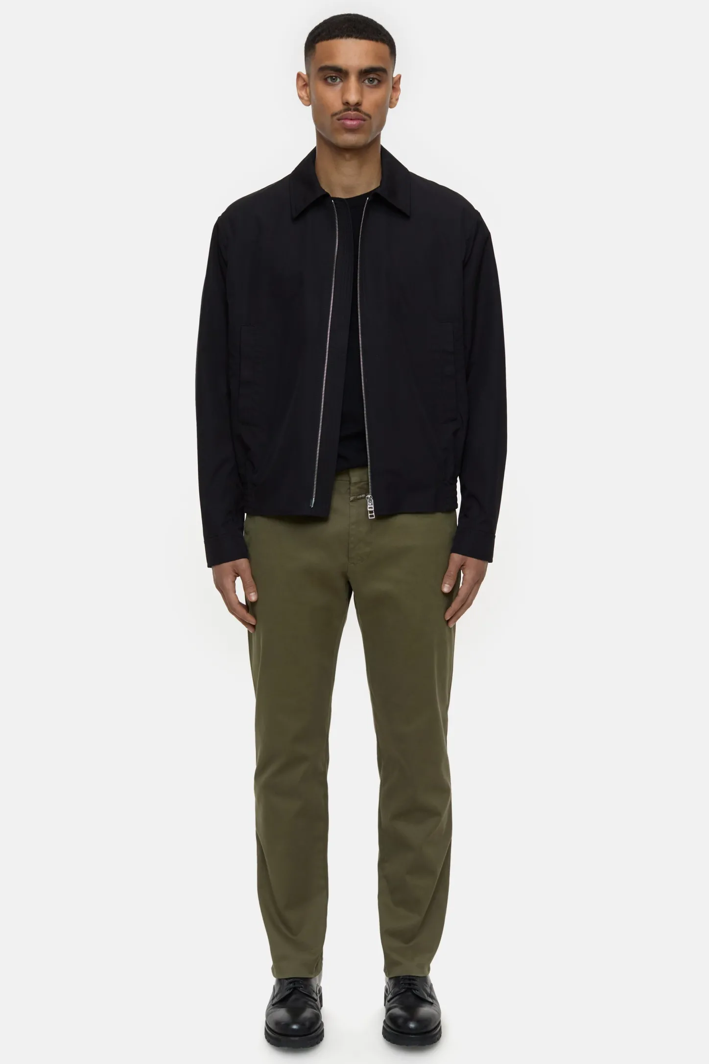 CLOSED Broek>Slanke Broek - Stijlnaam Darwin Slim Industrieel Groen