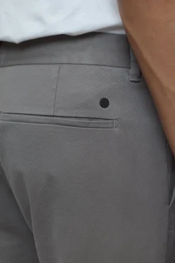CLOSED Broek><noscript><img width=