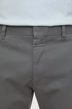 CLOSED Broek><noscript><img width=