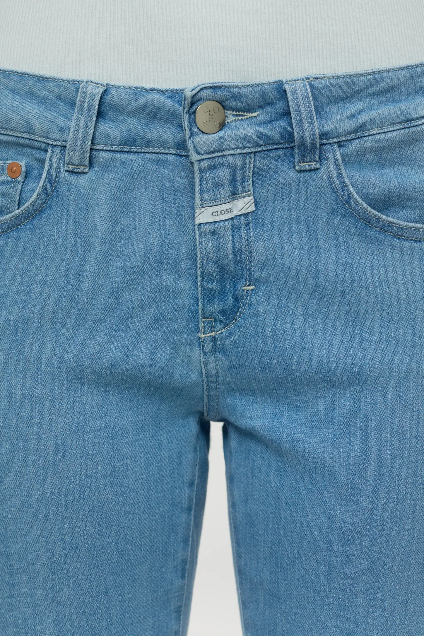 CLOSED Eco-Denim>Slim Jeans - Stijlnaam Baker Lichtblauw