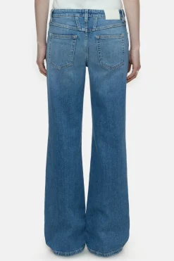 CLOSED Jeans><noscript><img width=