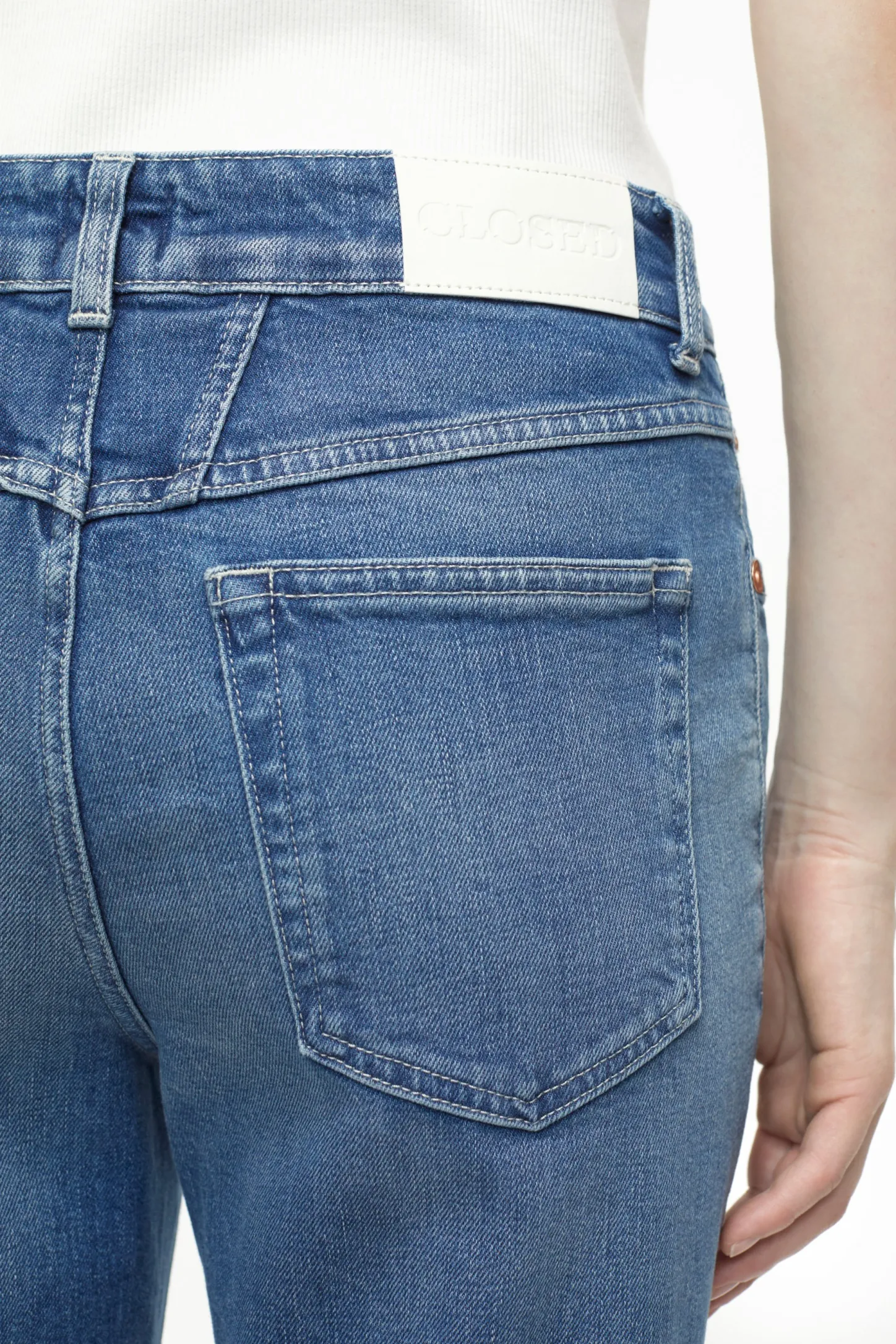 CLOSED Dun>Slim Jeans - Stijlnaam Milo Midden Blauw