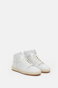 CLOSED Sneakers><noscript><img width=