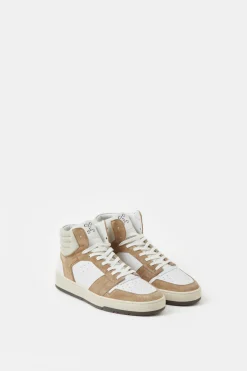 CLOSED Sneakers><noscript><img width=