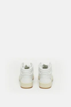 CLOSED Sneakers><noscript><img width=