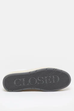 CLOSED Sneakers><noscript><img width=