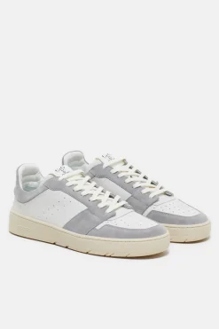 CLOSED Sneakers><noscript><img width=