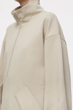 CLOSED Sweatshirts><noscript><img width=
