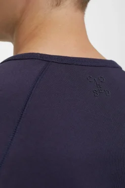CLOSED Sweatshirts><noscript><img width=