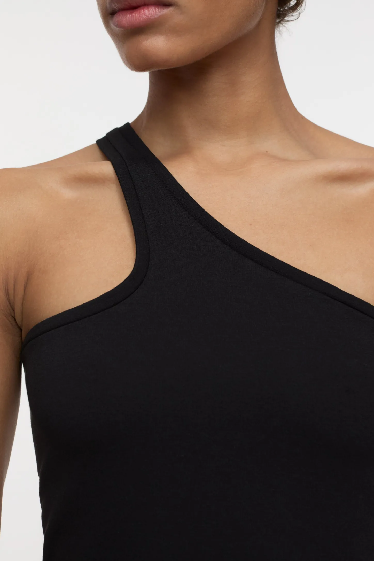 CLOSED T-Shirts>Top Met Een Schouder Zwart