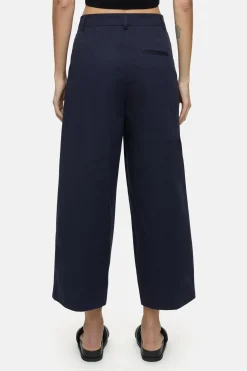CLOSED Broek><noscript><img width=