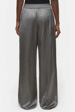 CLOSED Broek><noscript><img width=