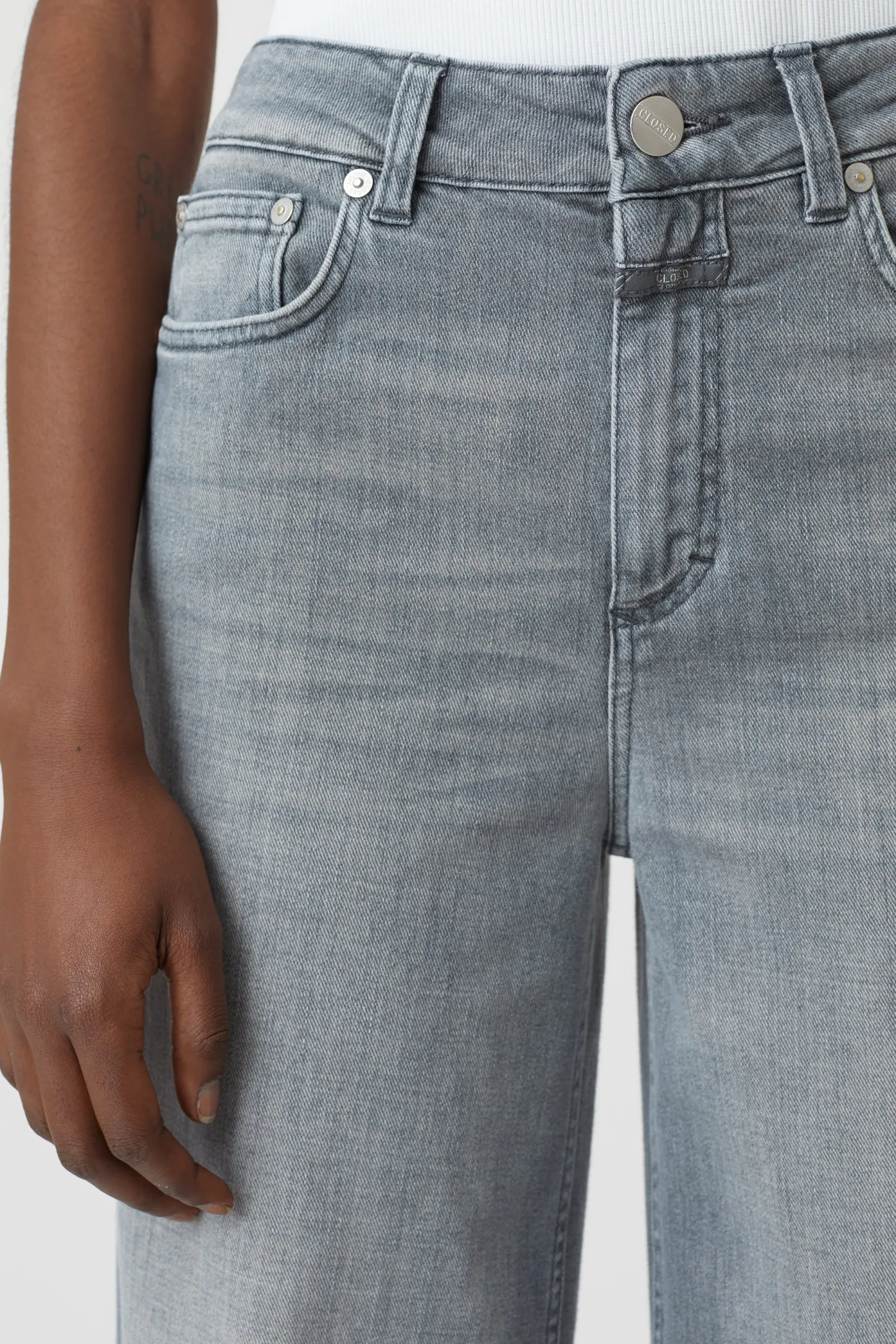 CLOSED Ras>Wijde Jeans - Stijlnaam Glow-Up Midden Grijs
