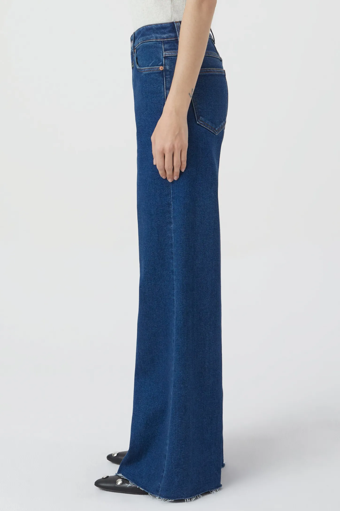 CLOSED Ras>Wijde Jeans - Stijlnaam Glow-Up Donkerblauw