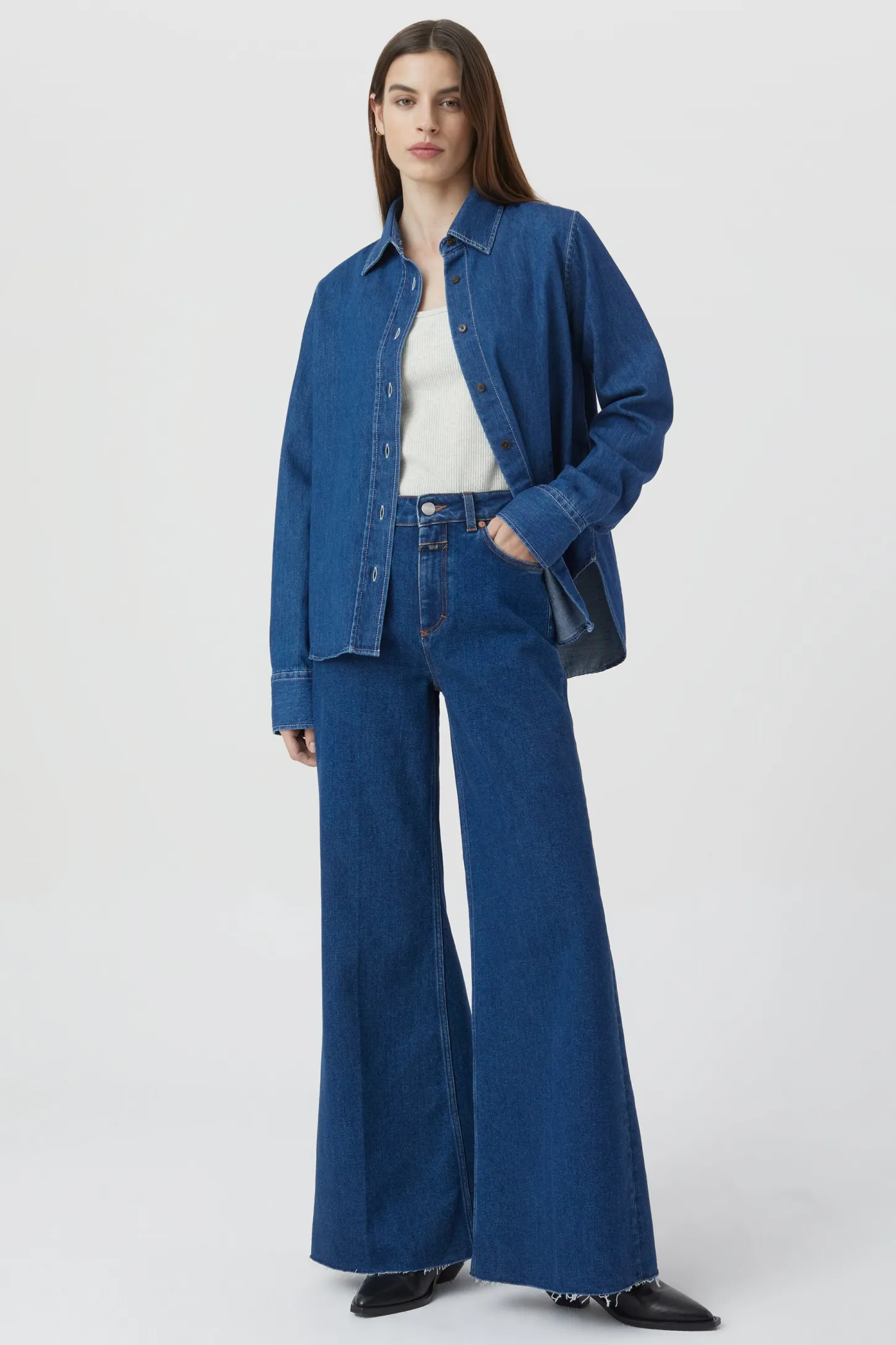 CLOSED Ras>Wijde Jeans - Stijlnaam Glow-Up Donkerblauw