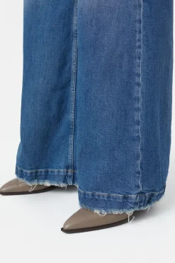 CLOSED Lange Denim><noscript><img width=