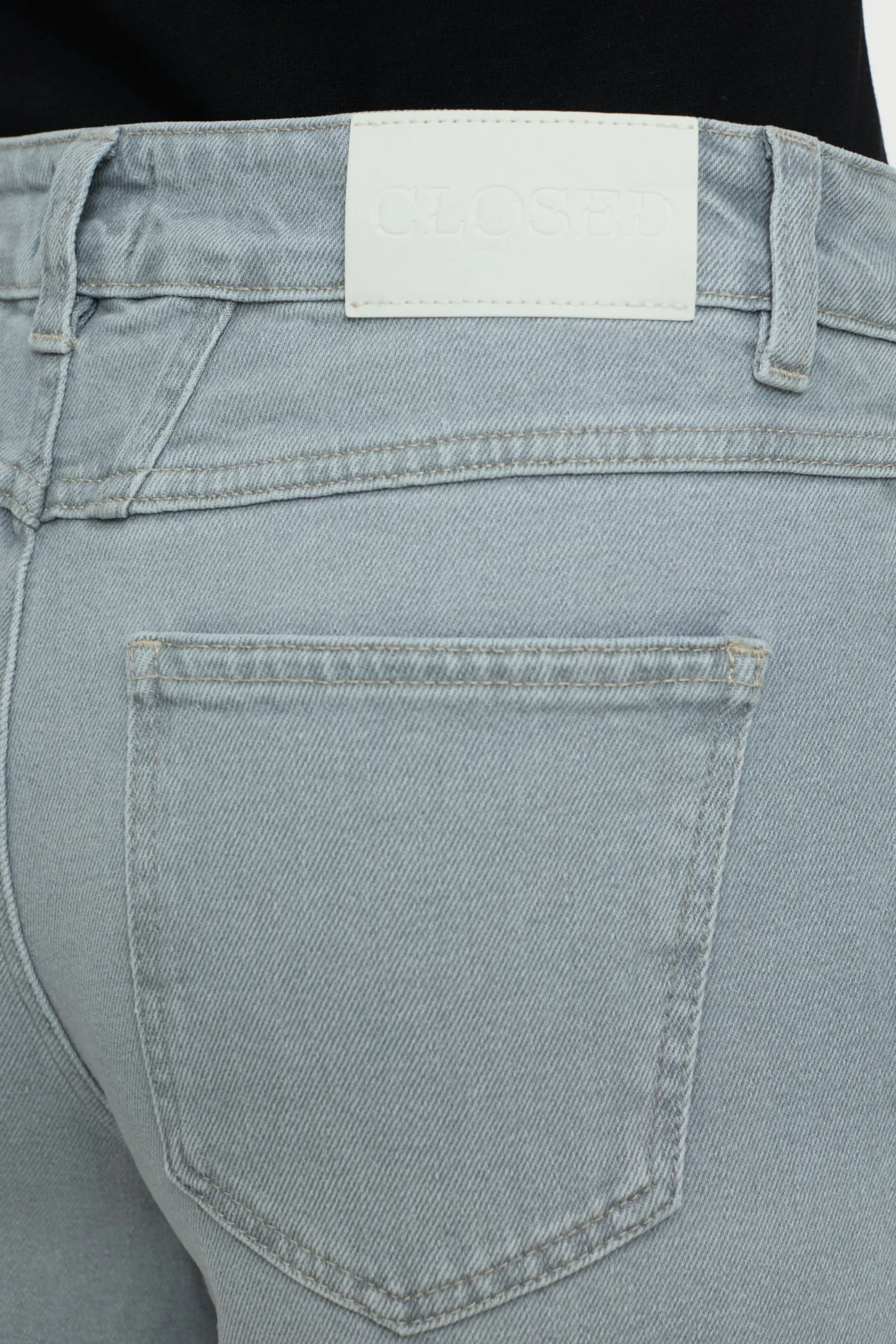 CLOSED Lange Denim>Wijde Jeans - Stijlnaam Glow-Up Lichtgrijs