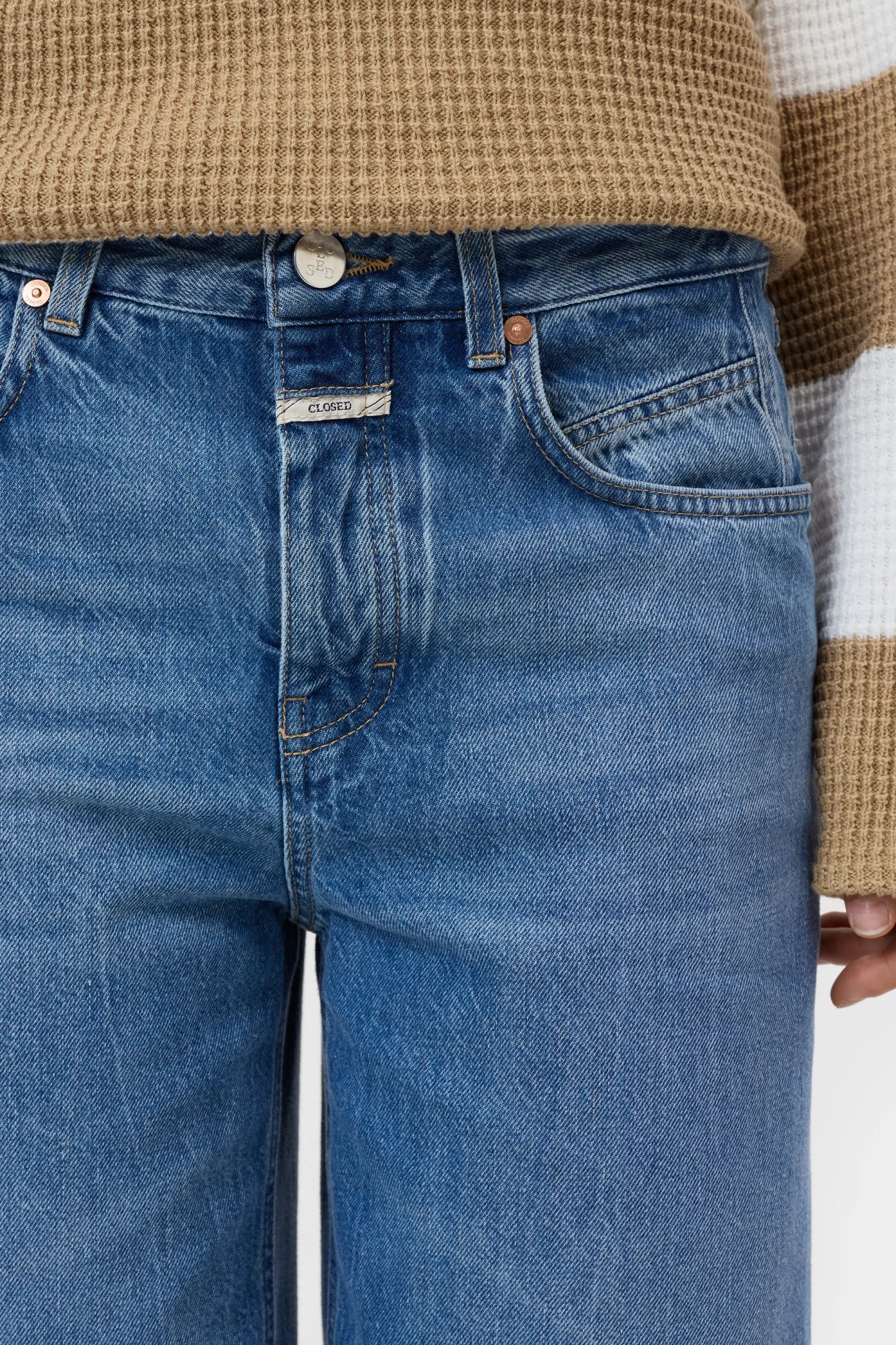 CLOSED Eco-Denim>Wijde Jeans - Stijlnaam Nikka Midden Blauw